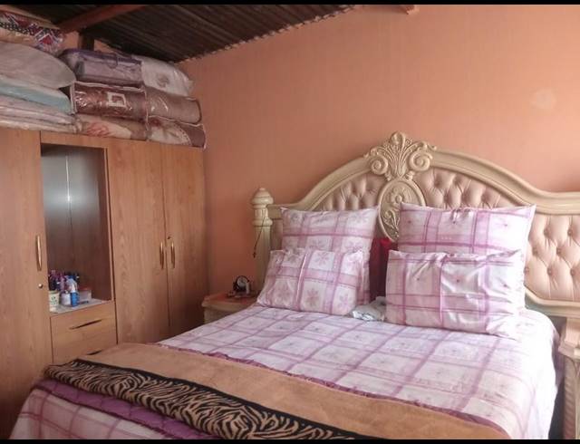 3 BEDROOM HOUSE FOR SALE IN VOSLOORUS SOUTH